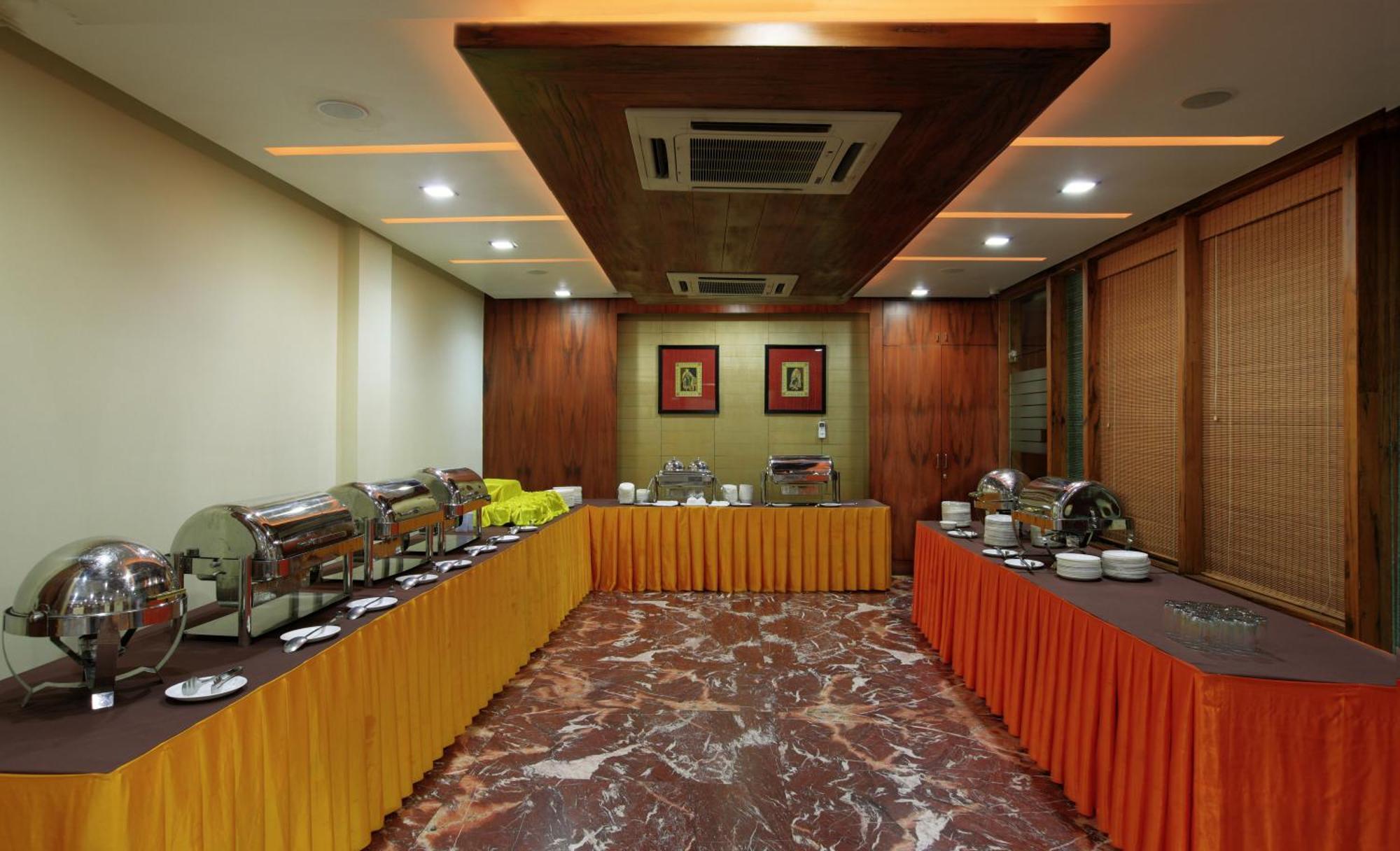 Hotel Mayura Rāipur المظهر الخارجي الصورة