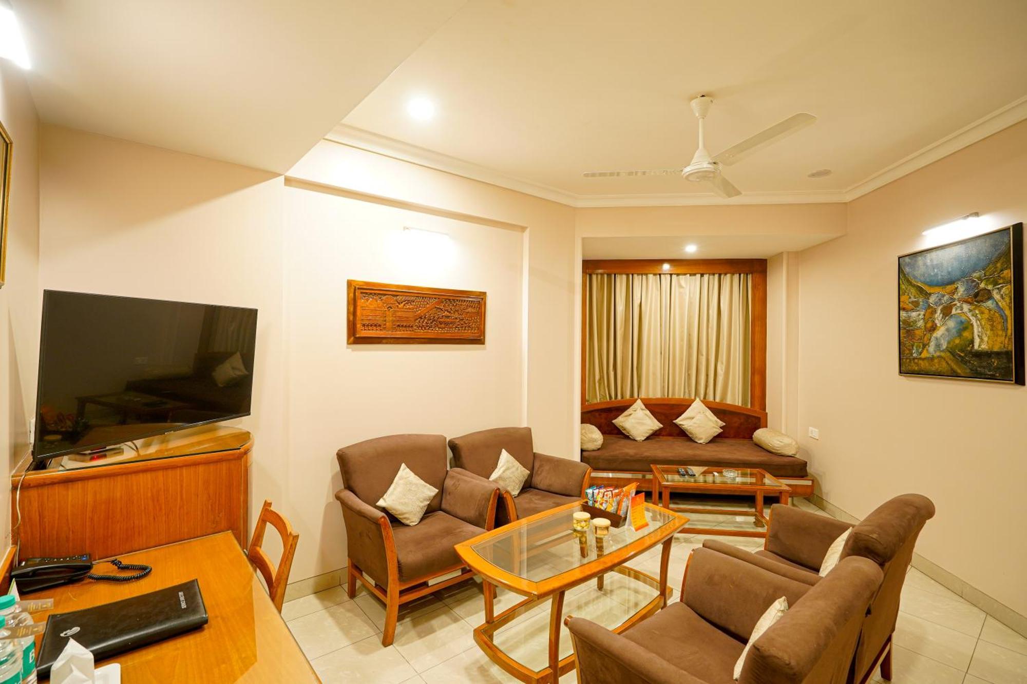 Hotel Mayura Rāipur المظهر الخارجي الصورة
